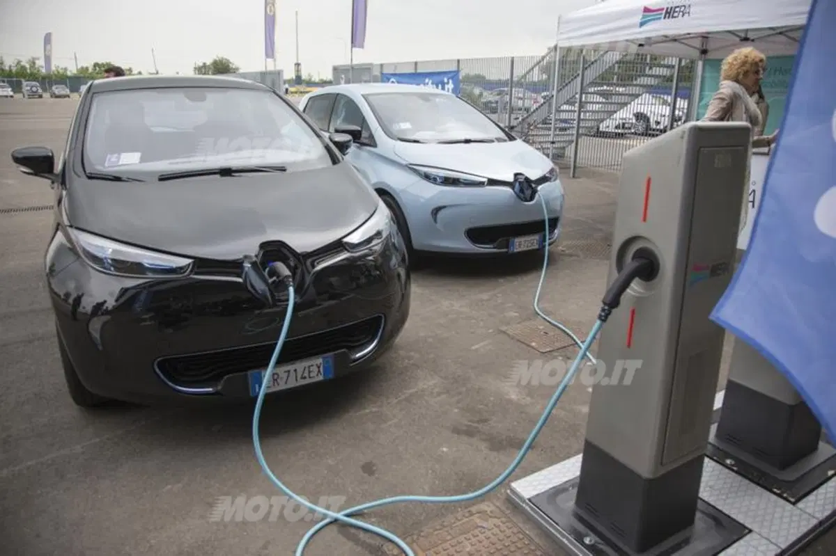 EcoPress Race: Renault Zoe, divertimento ed ecologia (5)