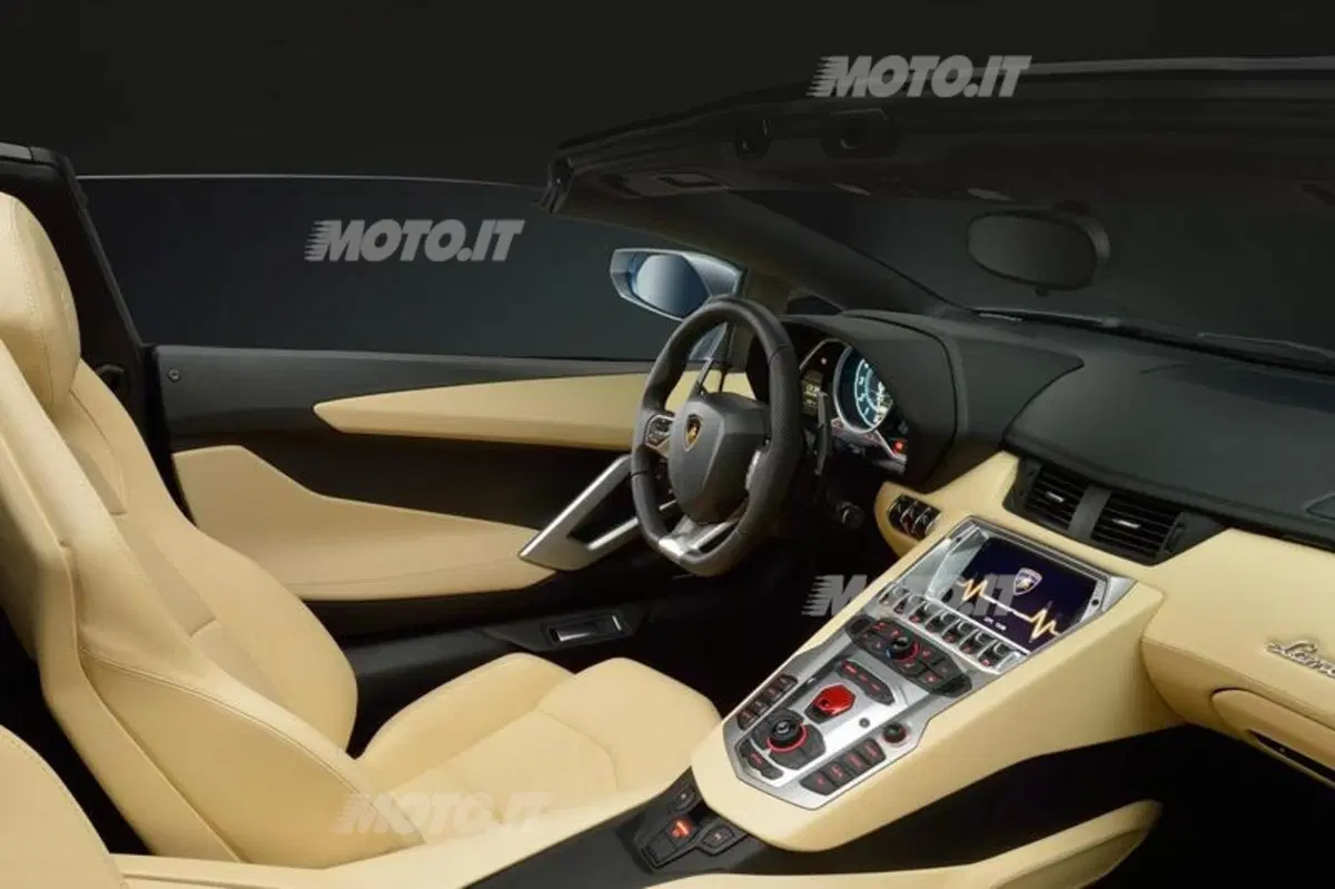 Lamborghini Aventador: prodotti 2.000 esemplari (28)