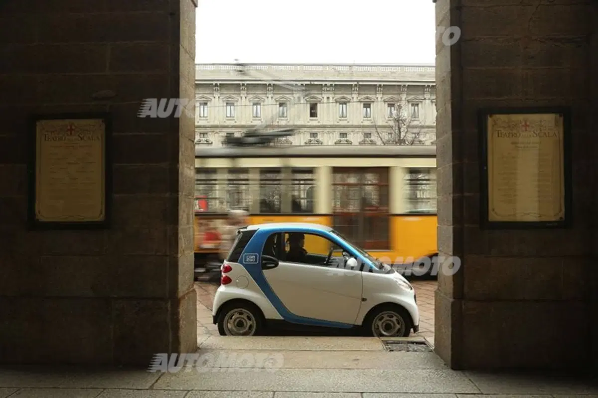 car2go: il car sharing di smart sbarca a Milano (5)