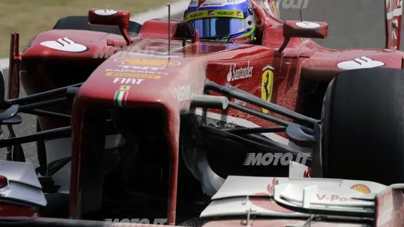 F1: nuovi regolamenti per i test. E dall'anno prossimo cambia il calendario