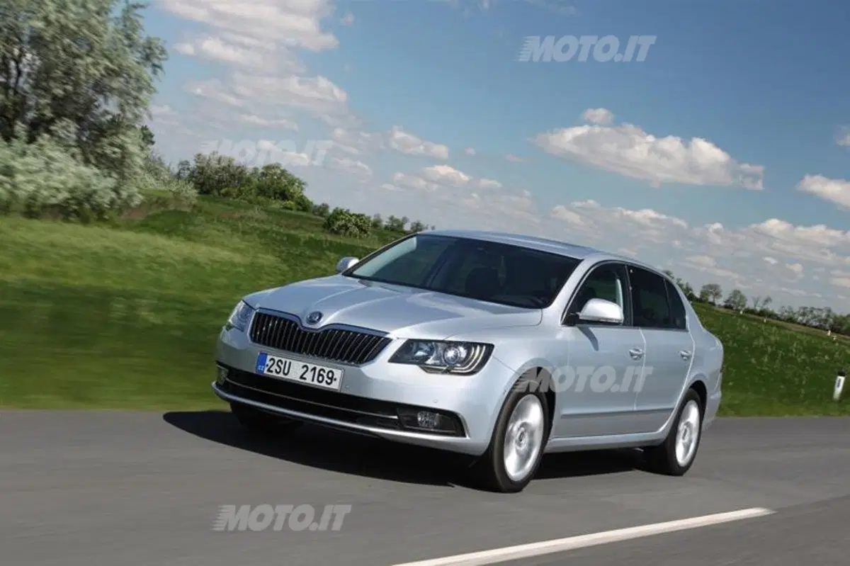 Skoda Superb e Superb Wagon: listino prezzi
