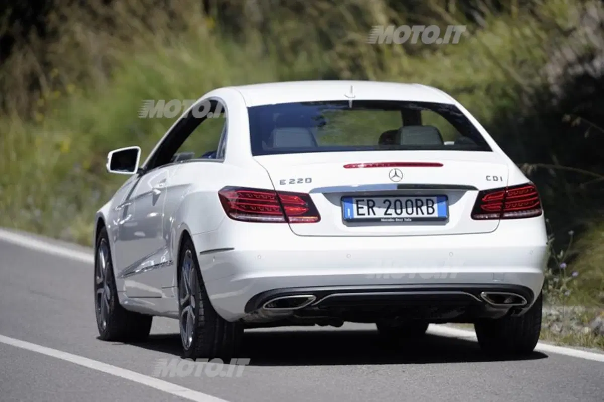 Mercedes Classe E: le nuove Cabrio e Coupé (6)
