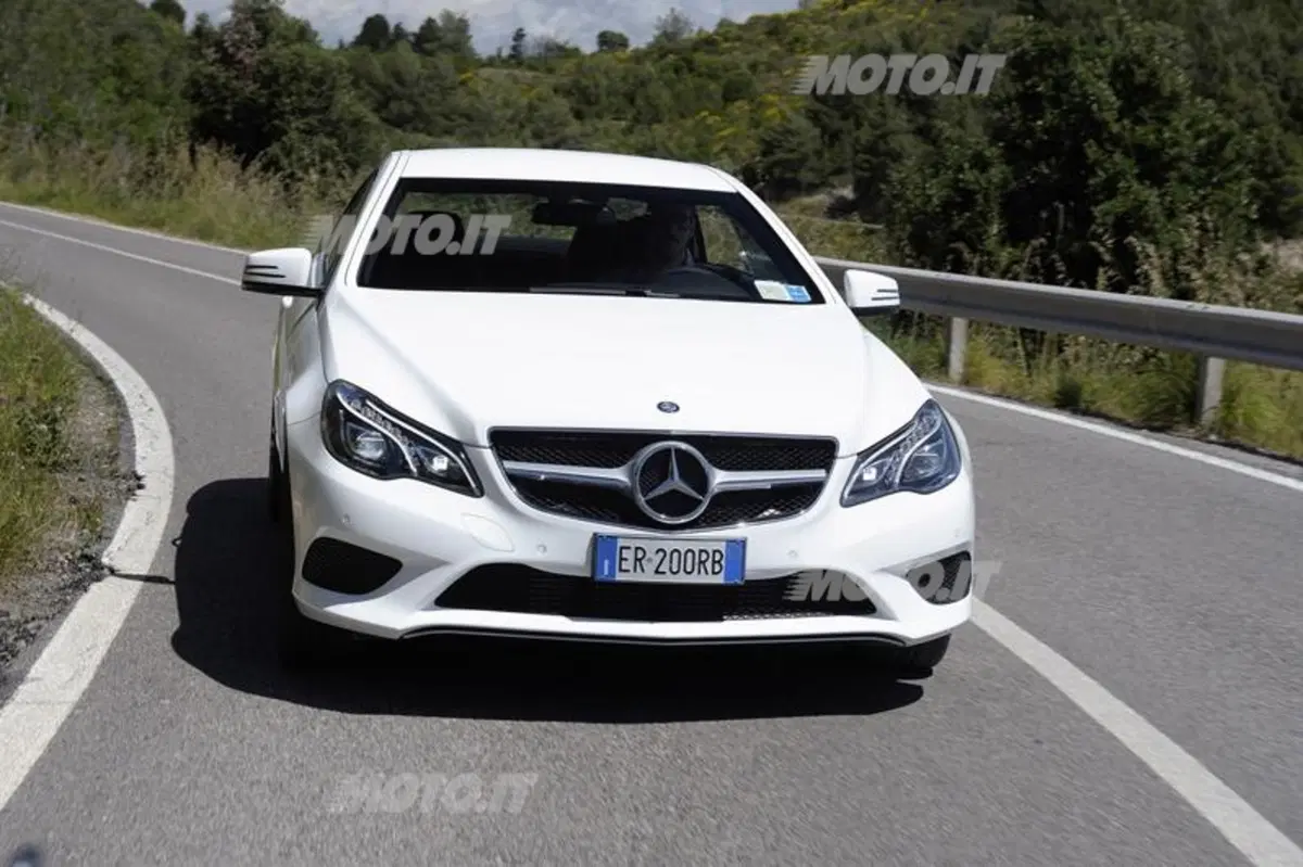 Mercedes Classe E: le nuove Cabrio e Coupé (7)