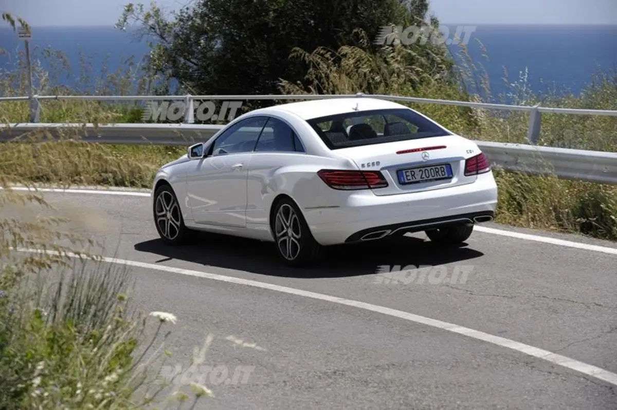 Mercedes Classe E: le nuove Cabrio e Coupé (10)