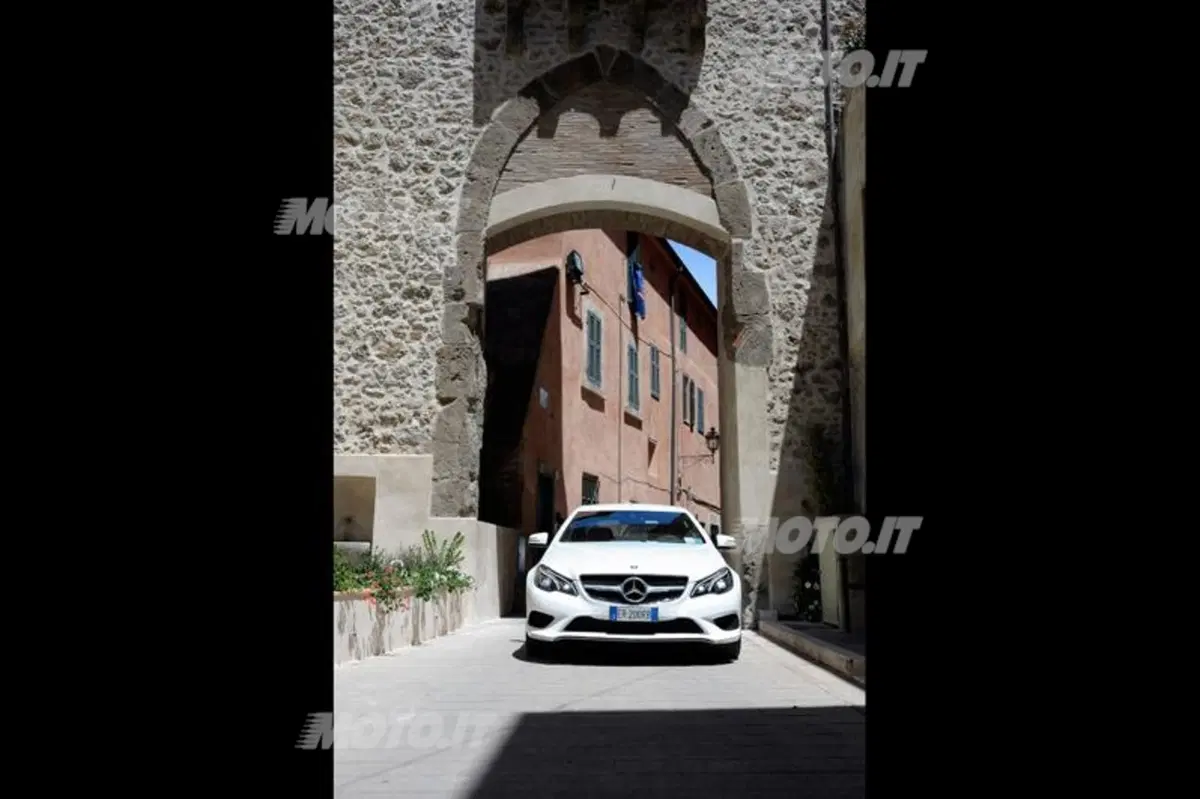 Mercedes Classe E: le nuove Cabrio e Coupé (11)