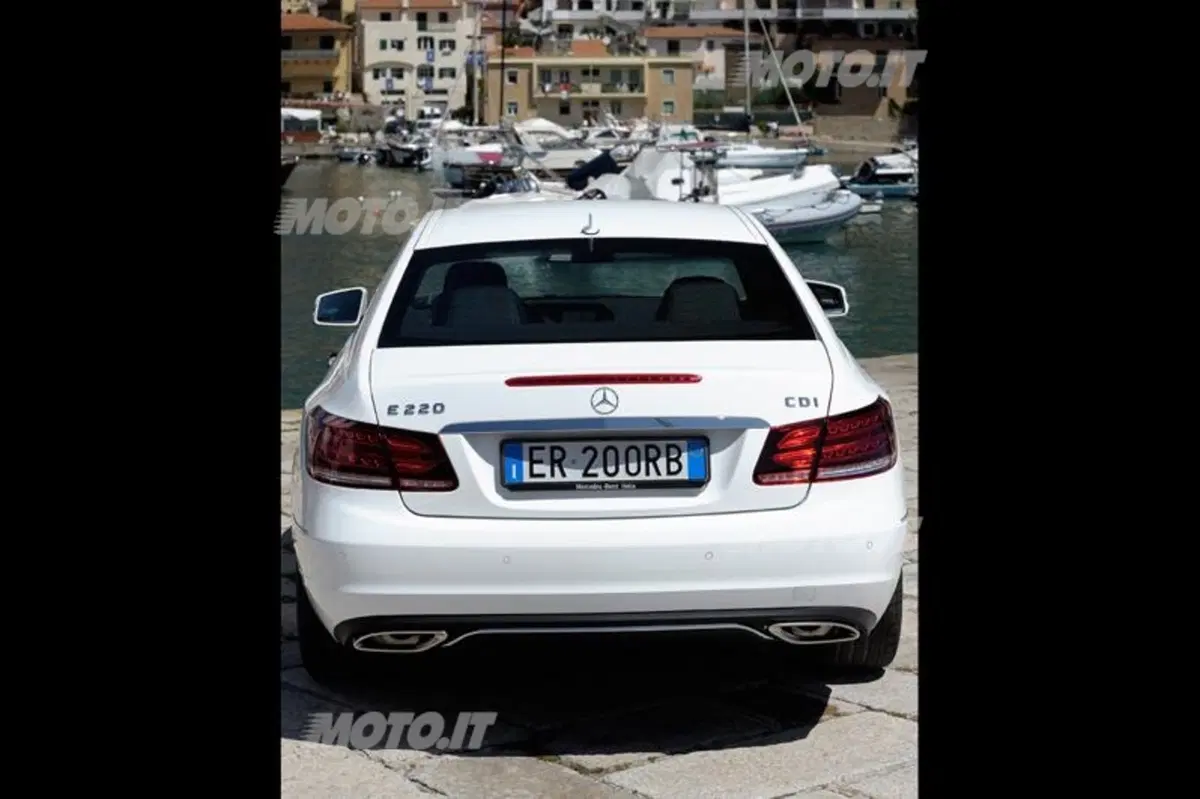 Mercedes Classe E: le nuove Cabrio e Coupé (19)