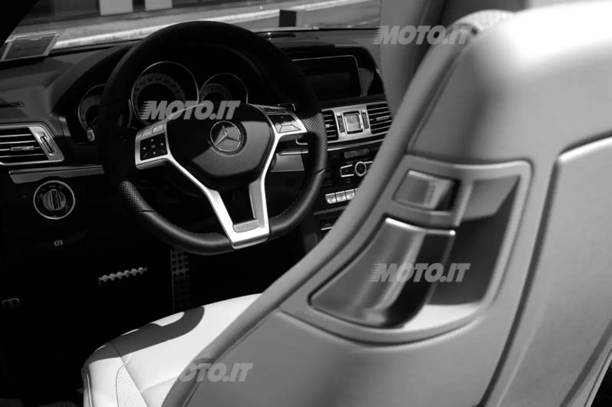 Mercedes Classe E: le nuove Cabrio e Coupé (59)