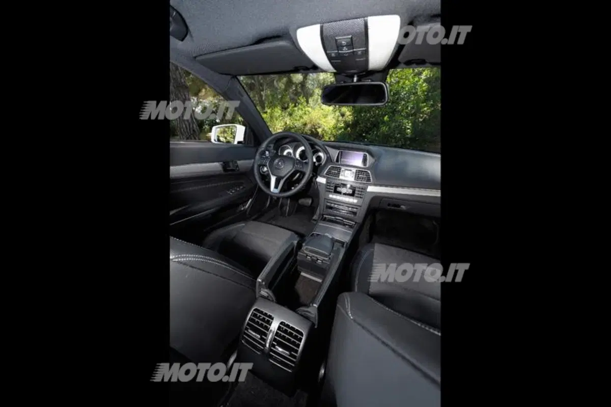Mercedes Classe E: le nuove Cabrio e Coupé (67)