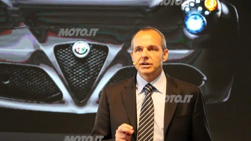 Vignon: &laquo;L'Alfa Romeo 4C &egrave; progettata in funzione dell'emozione di guida&raquo;