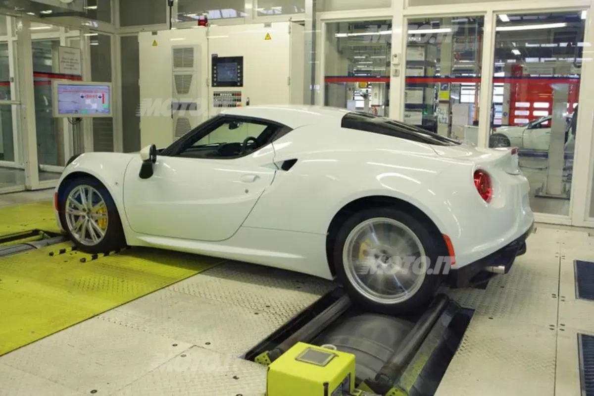 Vignon: «L'Alfa Romeo 4C è progettata in funzione dell'emozione di guida» (5)