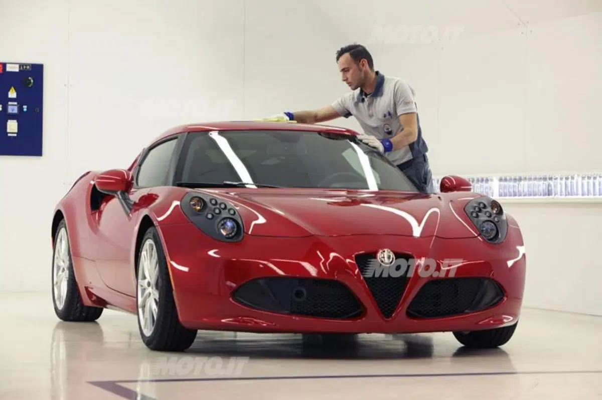 Pierallini: «Alfa Romeo 4C è nata da un foglio bianco» (2)