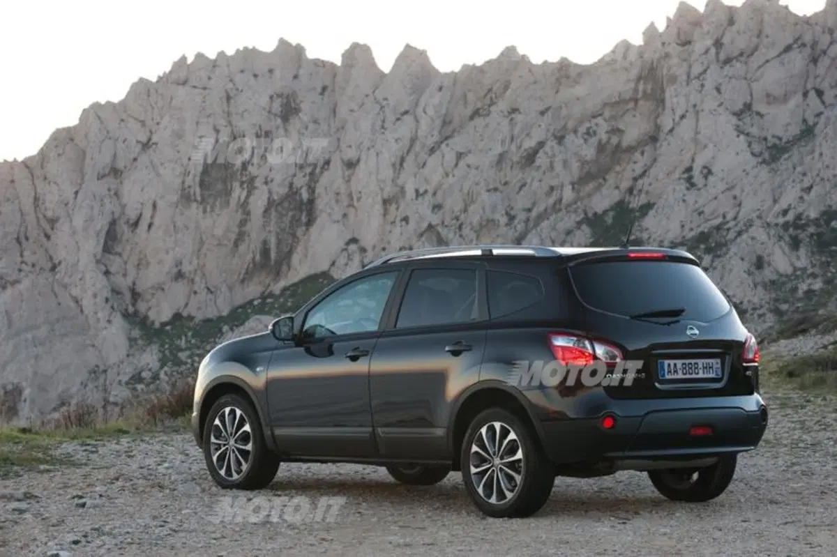 Nissan Qashqai 360 (8)
