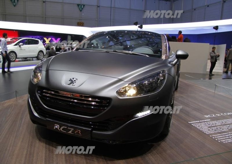 Peugeot RCZ R: a Goodwood la versione di serie