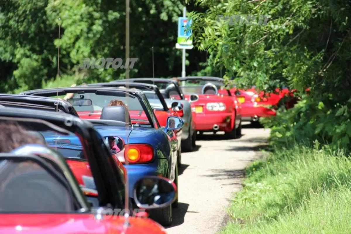 Mazda MX-5: il viaggio verso il nuovo record in Olanda (9)