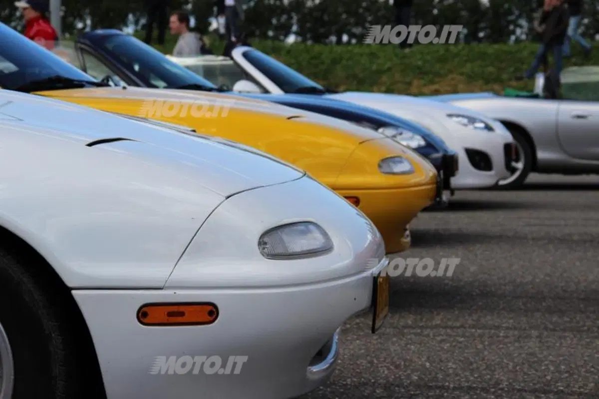 Mazda MX-5: il viaggio verso il nuovo record in Olanda (29)