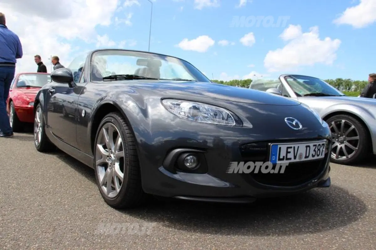 Mazda MX-5: il viaggio verso il nuovo record in Olanda (33)