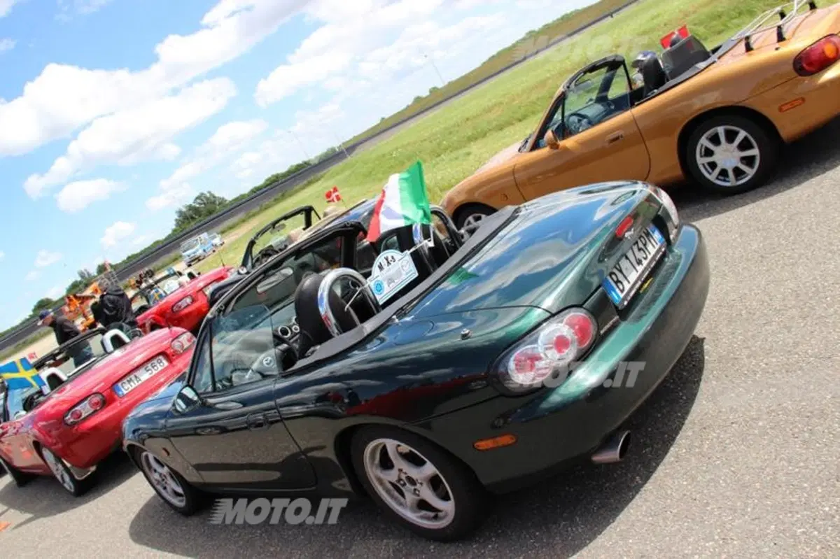 Mazda MX-5: il viaggio verso il nuovo record in Olanda (35)