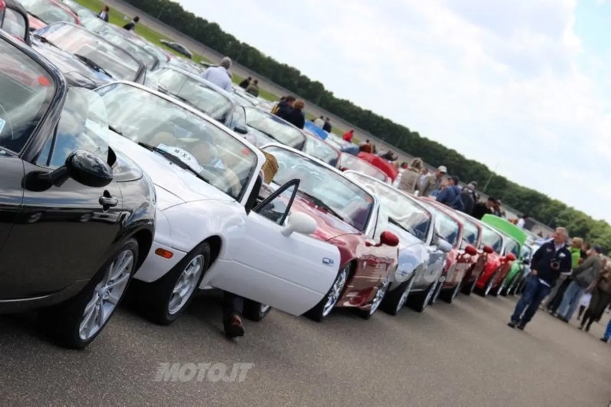 Mazda MX-5: il viaggio verso il nuovo record in Olanda (36)