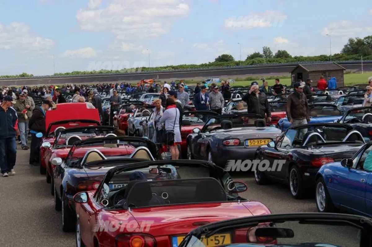 Mazda MX-5: il viaggio verso il nuovo record in Olanda (42)