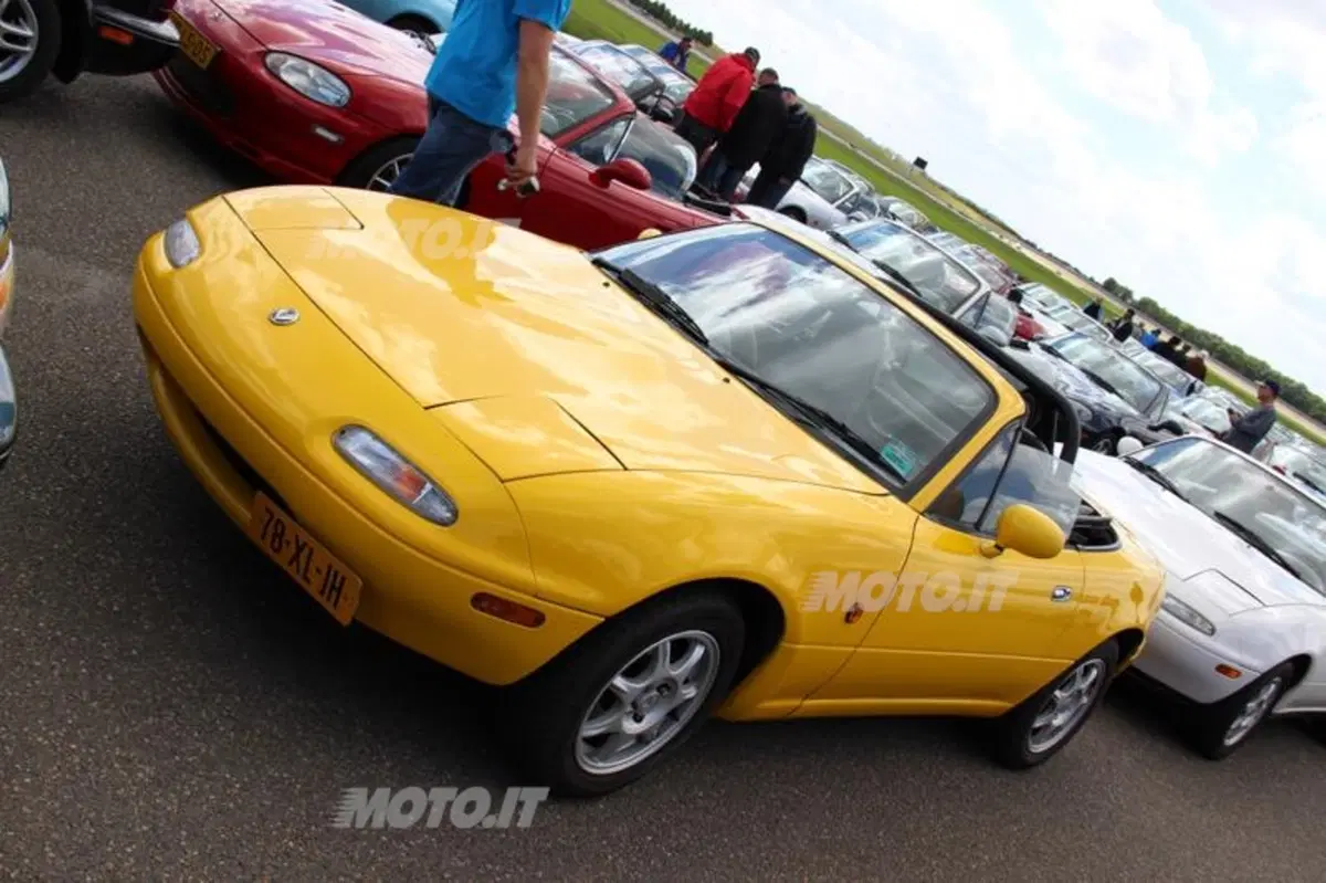 Mazda MX-5: il viaggio verso il nuovo record in Olanda (46)