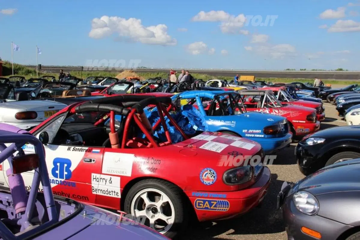Mazda MX-5: il viaggio verso il nuovo record in Olanda (50)