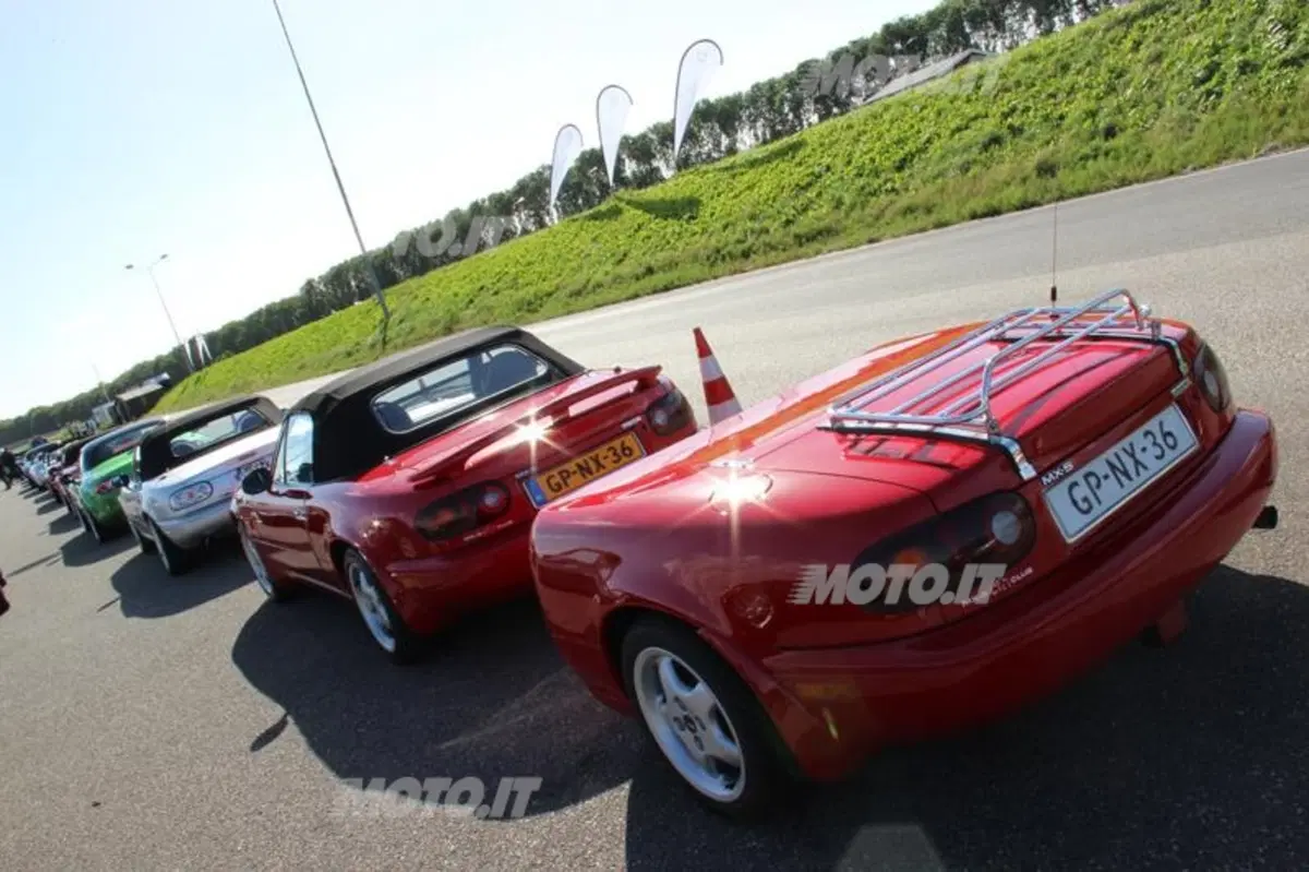 Mazda MX-5: il viaggio verso il nuovo record in Olanda (59)