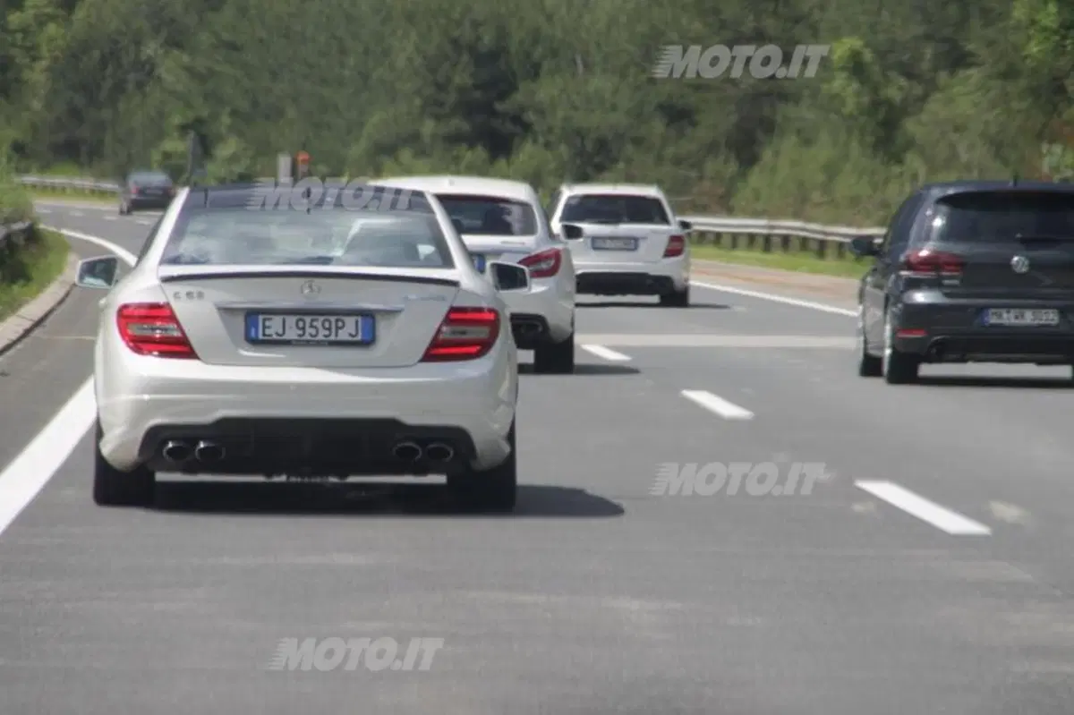 AMG Road Trip 2013: dalla Slovacchia a Milano con oltre 2.500 CV (10)