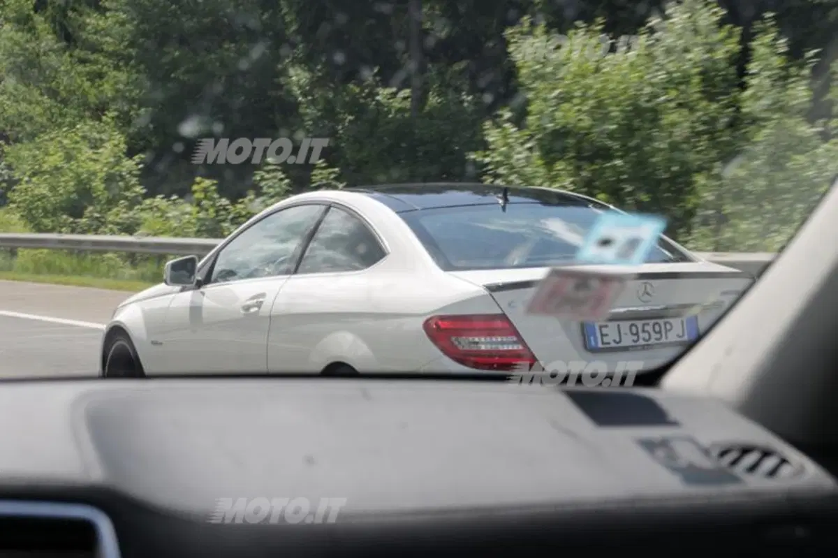 AMG Road Trip 2013: dalla Slovacchia a Milano con oltre 2.500 CV (12)