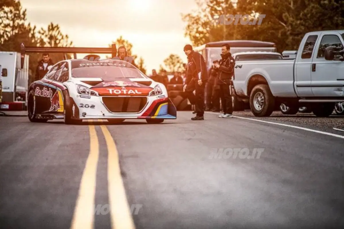 Sebastien Loeb: «La Peugeot 208 T16 Pikes Peak è pronta per la gara» (8)