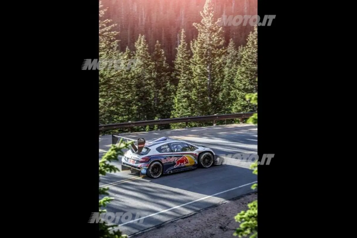 Sebastien Loeb: «La Peugeot 208 T16 Pikes Peak è pronta per la gara» (9)