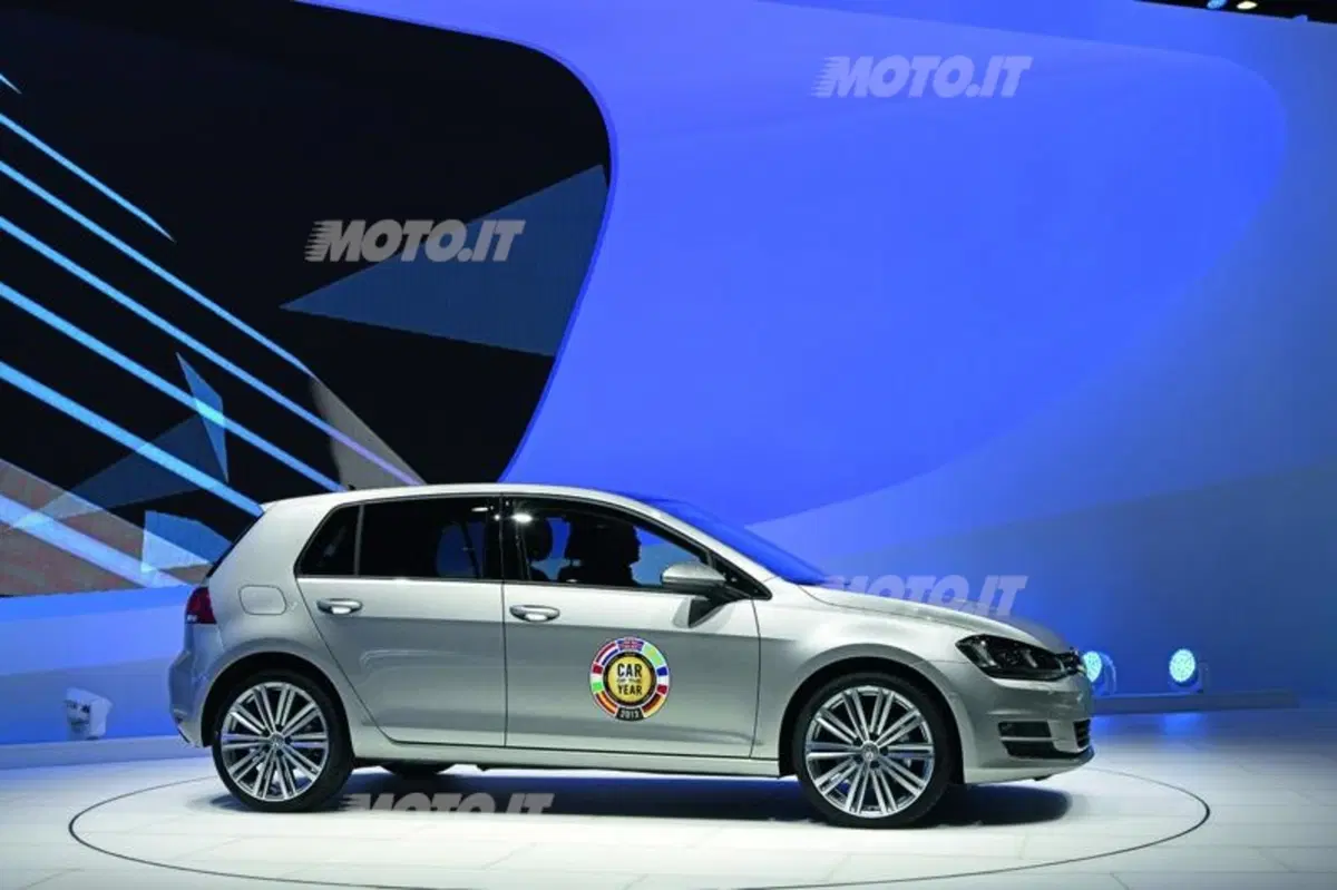 Volkswagen Golf: prodotti 30 milioni di esemplari
