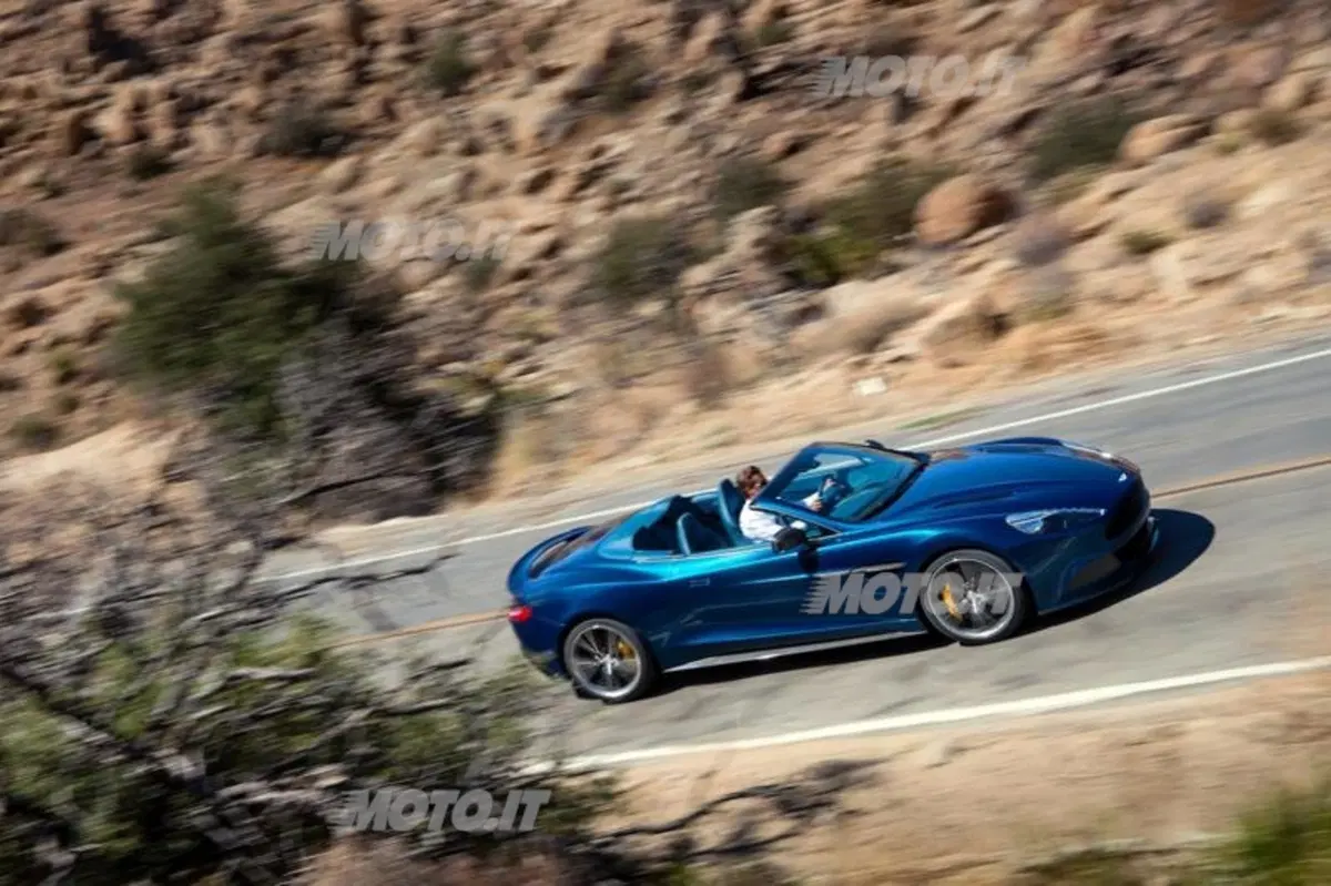 Aston Martin Vanquish Volante (2)