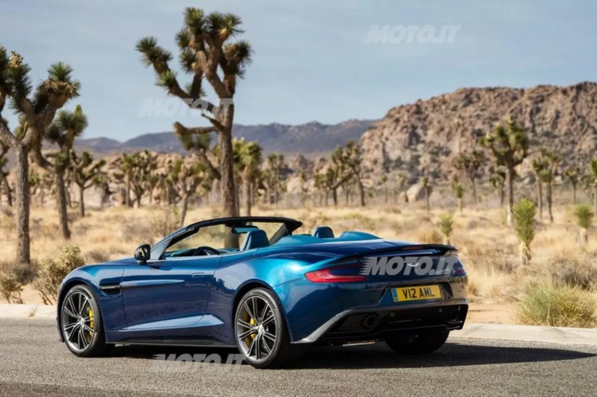 Aston Martin Vanquish Volante (4)