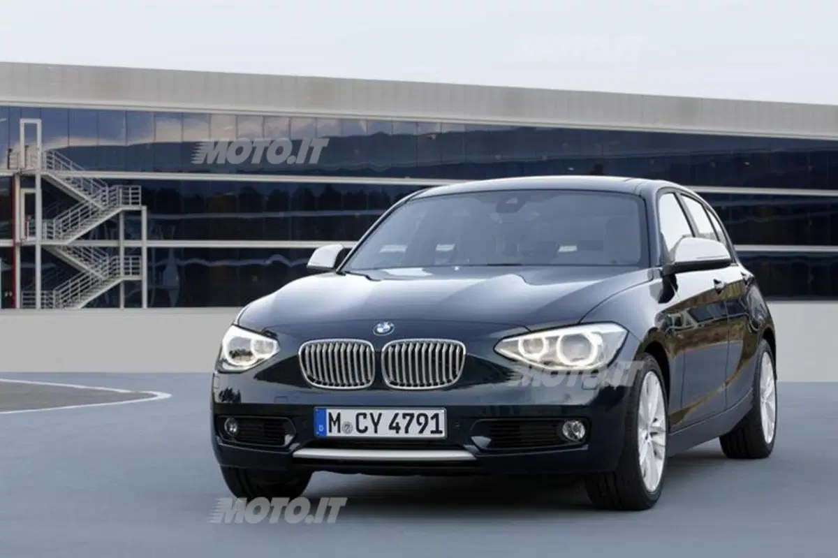 BMW Serie 1 Business (2)