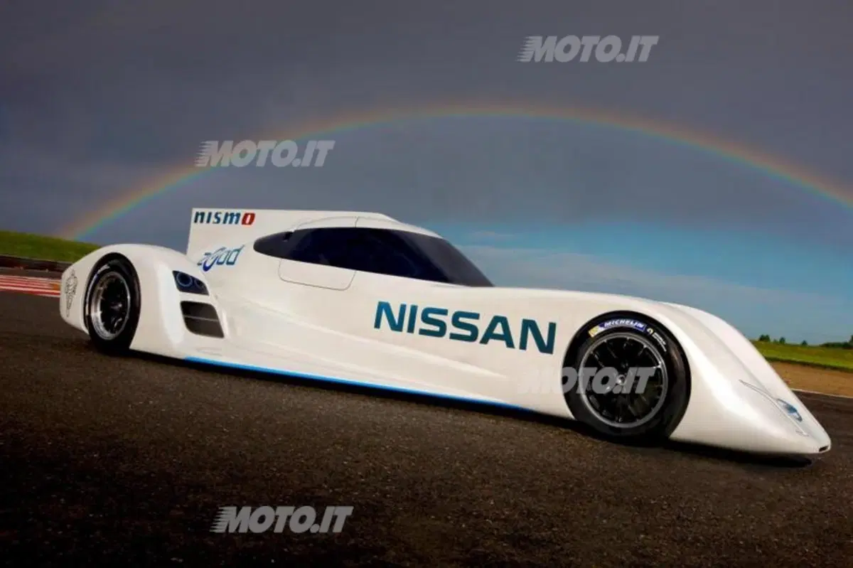 Nissan ZEOD RC (6)