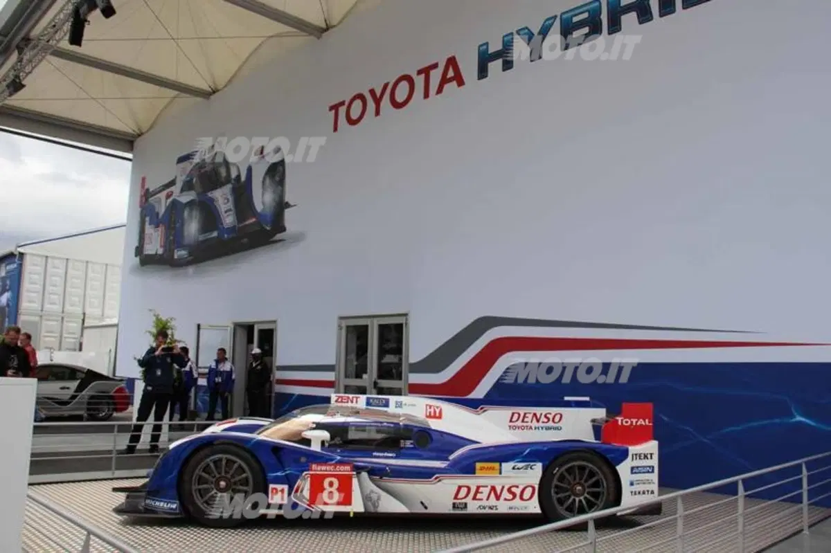 Alex Wurz, Toyota TS030 Hybrid: «Le Audi sono più veloci, ma noi puntiamo sulla strategia» (4)
