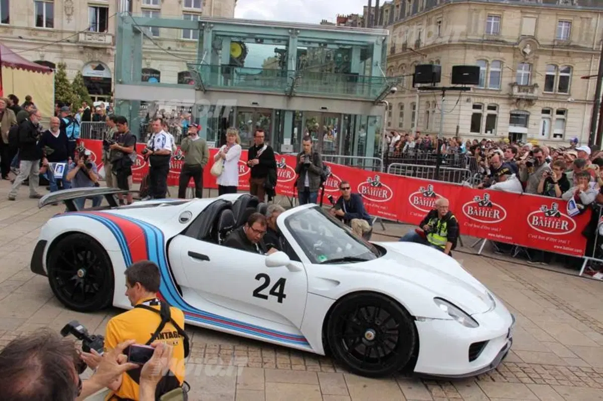 Le Mans 2013: le foto più belle della parata
