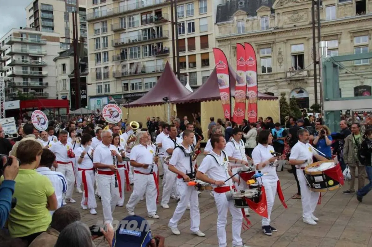 Le Mans 2013: le foto più belle della parata (36)