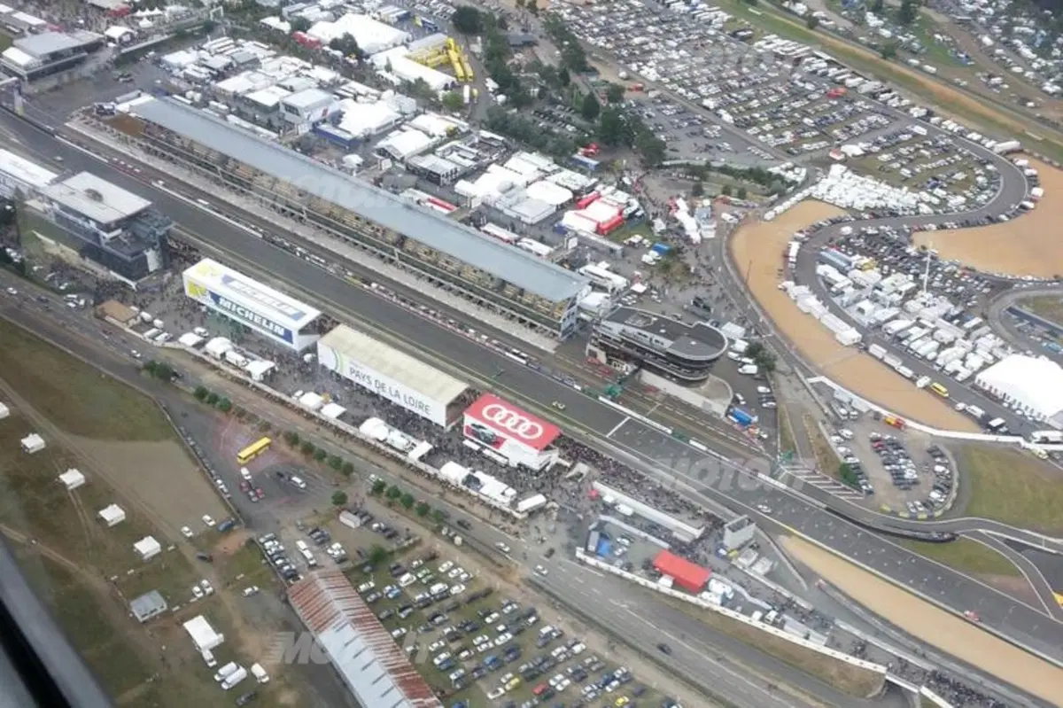 Le Mans 2013: in volo con l’elicottero sul Circuit de La Sarthe (11)