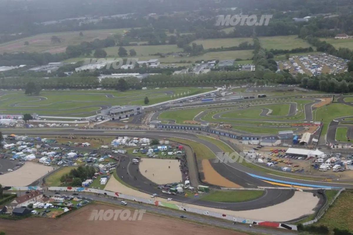 Le Mans 2013: in volo con l’elicottero sul Circuit de La Sarthe (15)