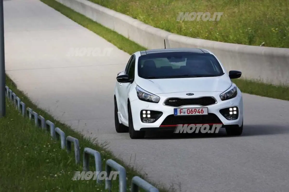 Kia Pro_Cee'd GT