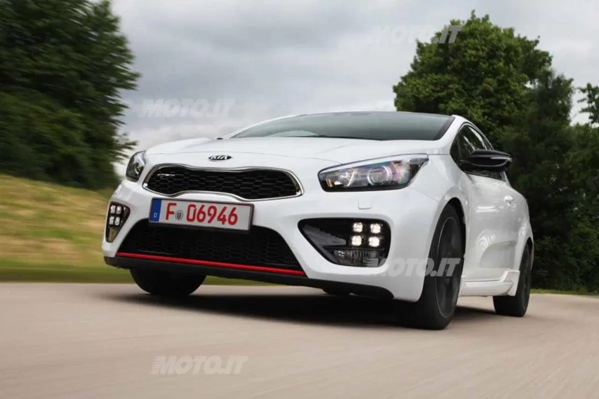 Kia Pro_Cee'd GT (4)