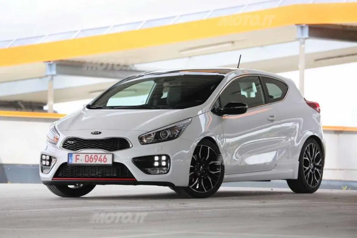 Kia Pro_Cee'd GT (25)