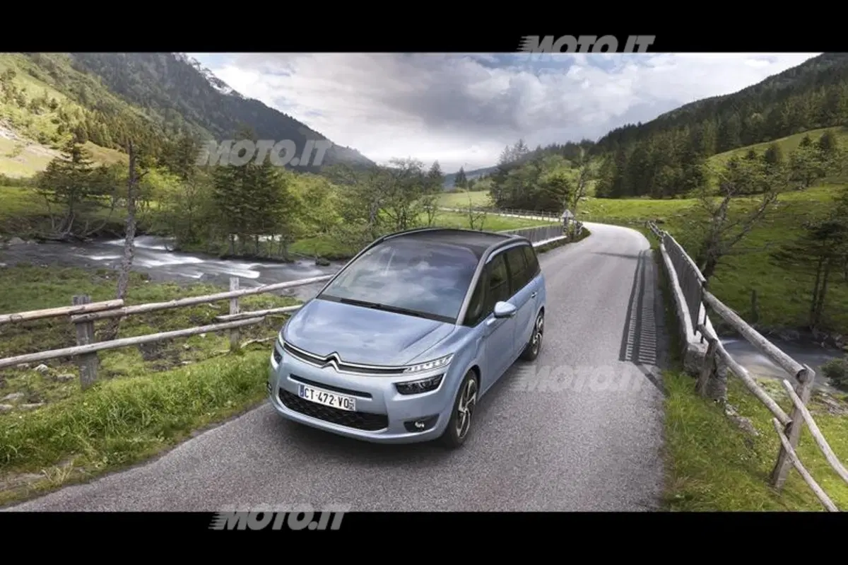 Nuova Citroen Grand C4 Picasso (2)