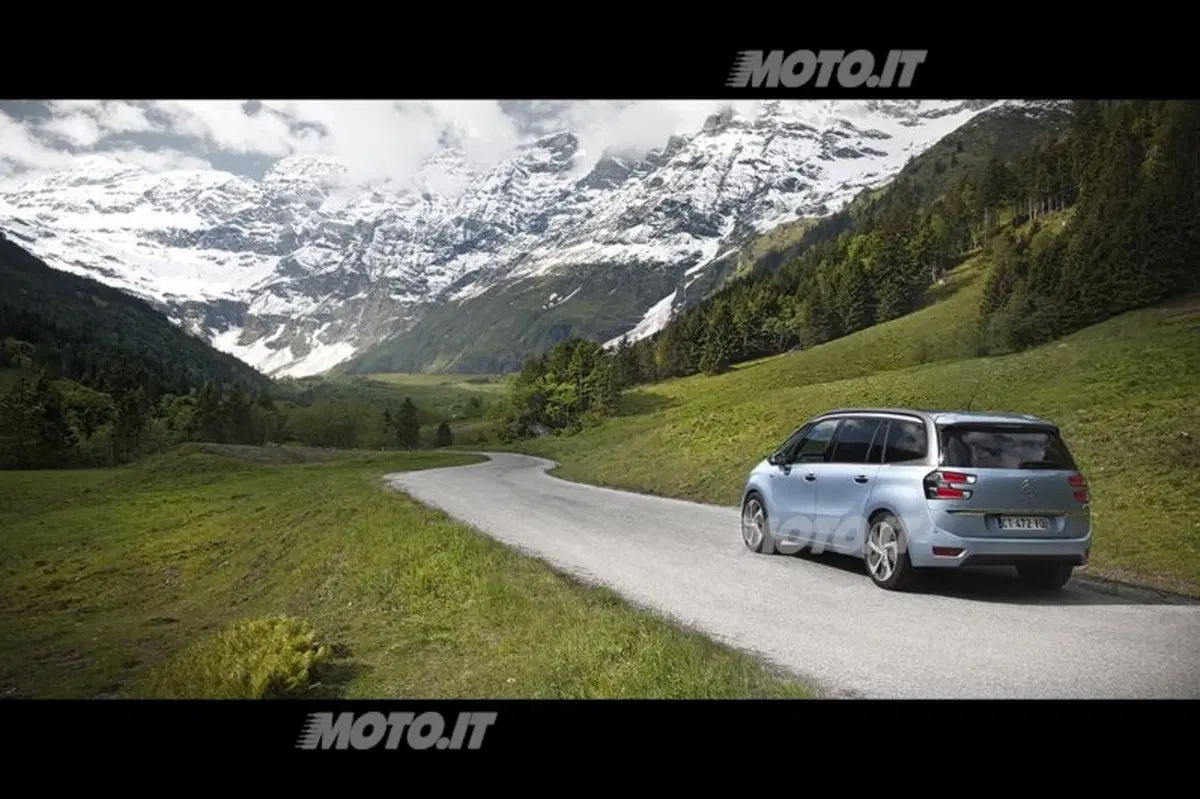 Nuova Citroen Grand C4 Picasso (4)