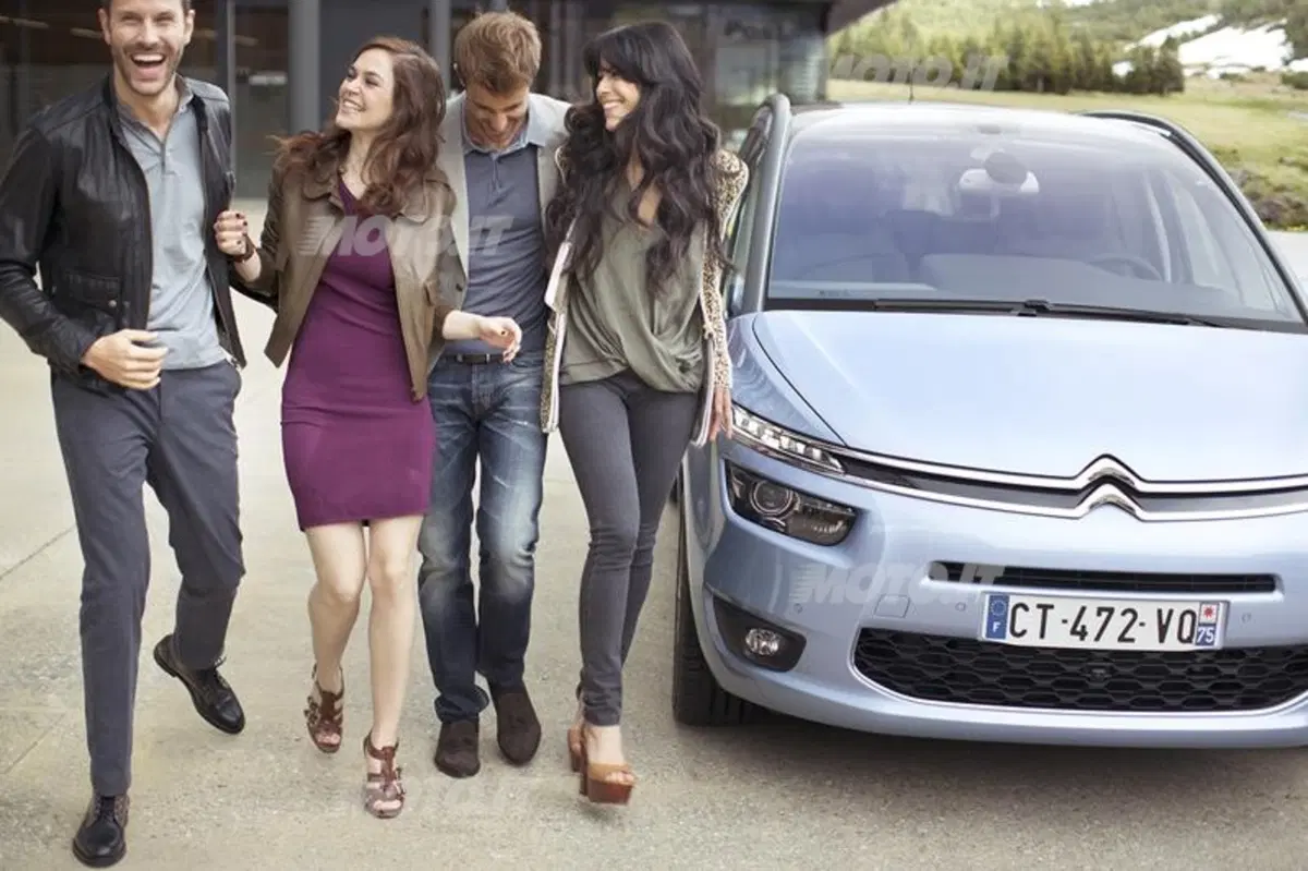 Nuova Citroen Grand C4 Picasso (11)
