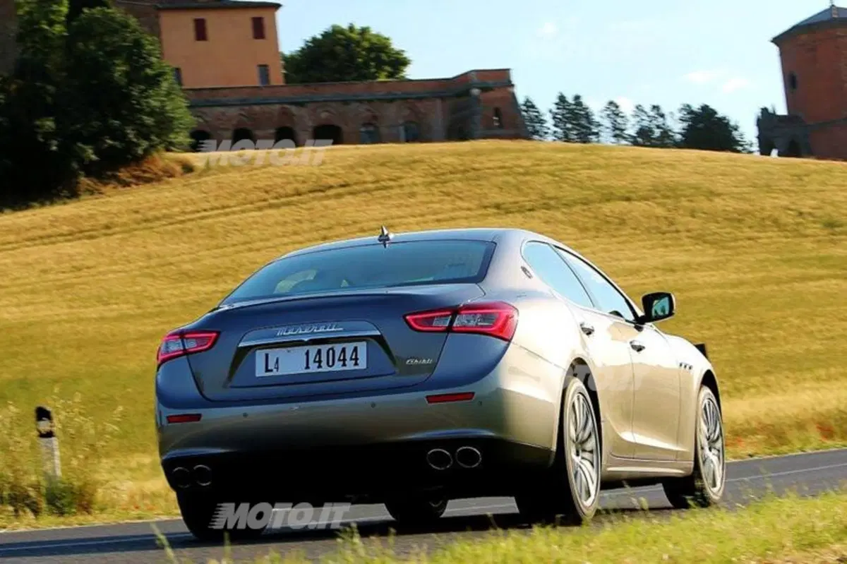 Maserati Ghibli (10)