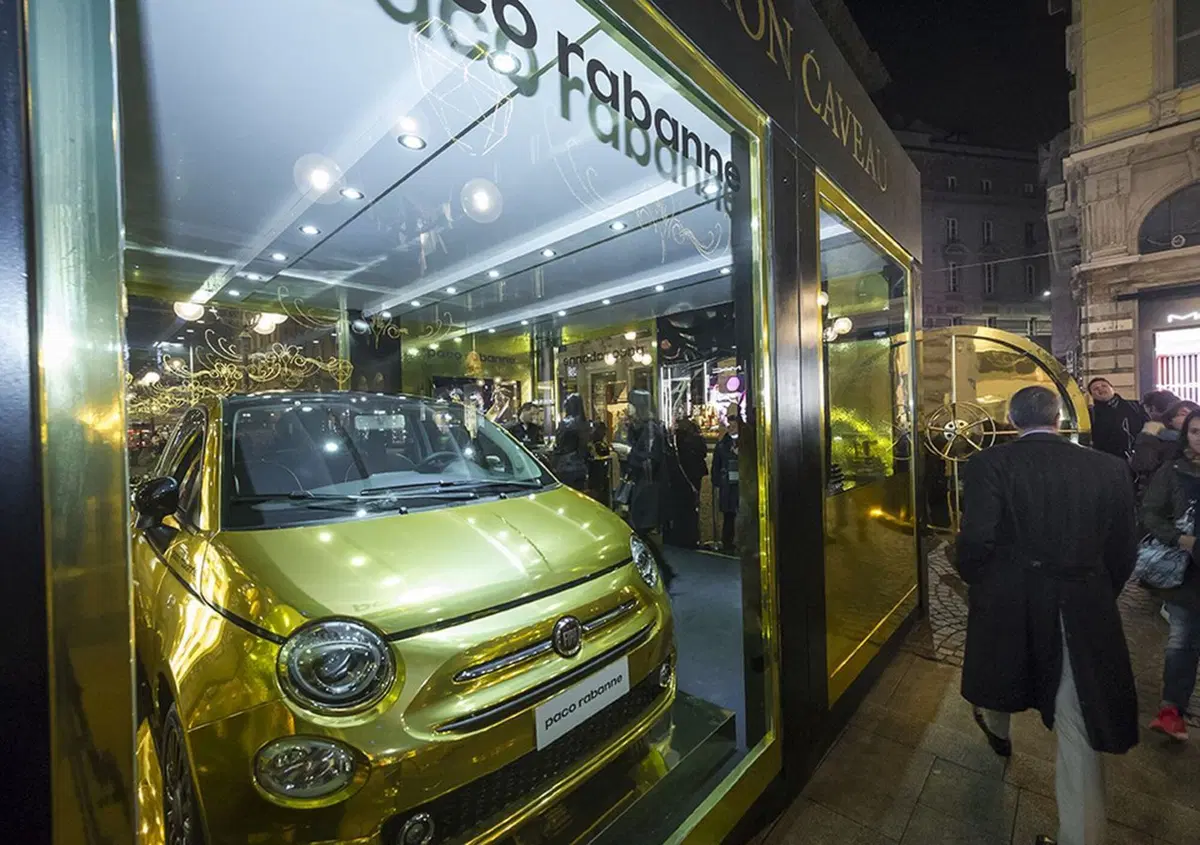 Fiat 500 by Paco Rabanne, un esemplare tutto d'oro