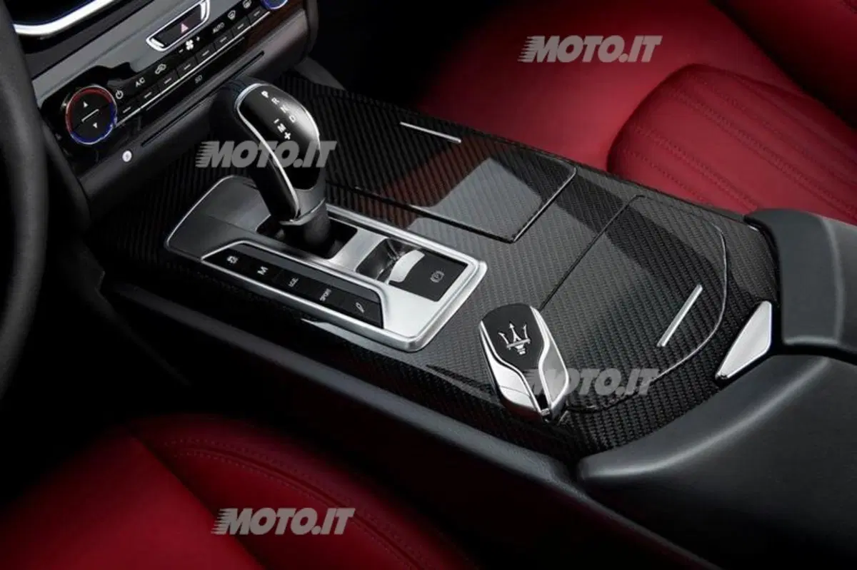 Maserati Ghibli (37)