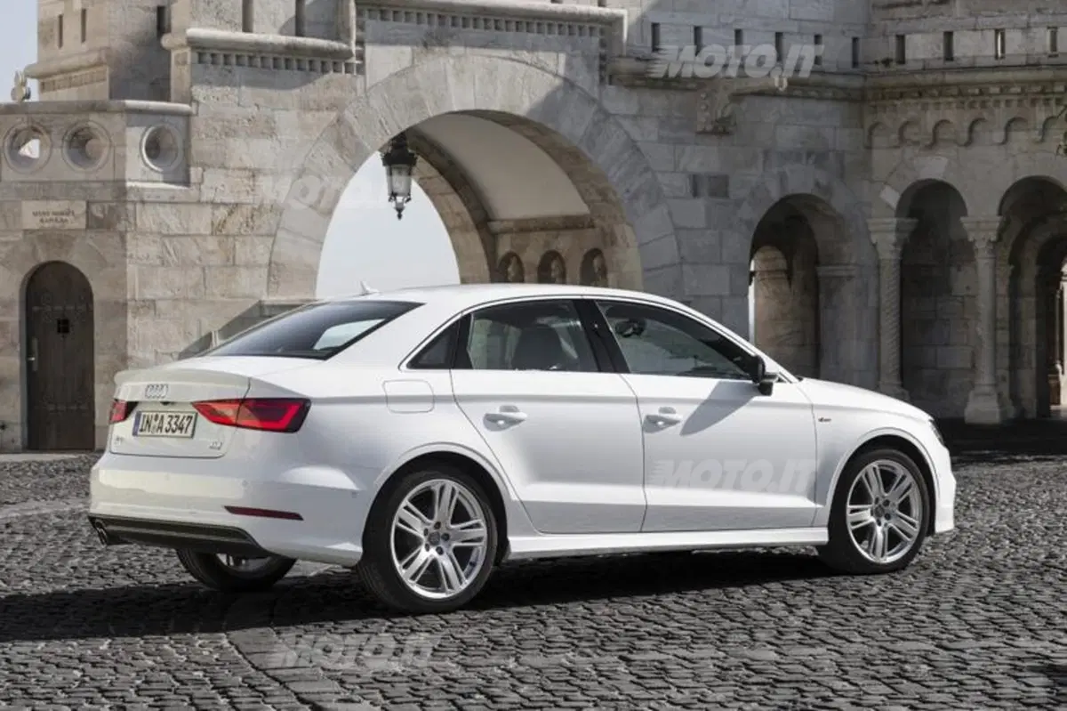 Audi A3 Sedan (4)